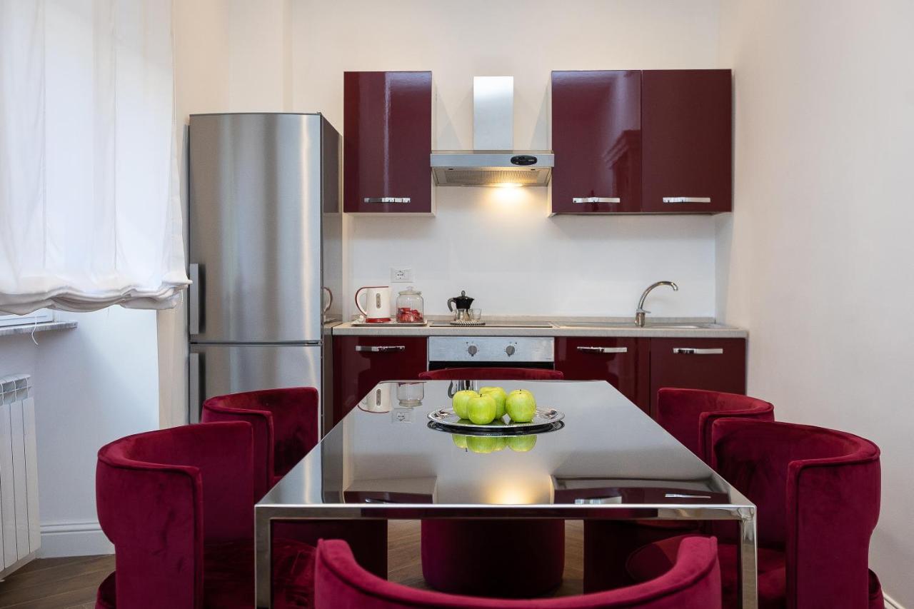 רומא Spa Apartment Via Barberini מראה חיצוני תמונה