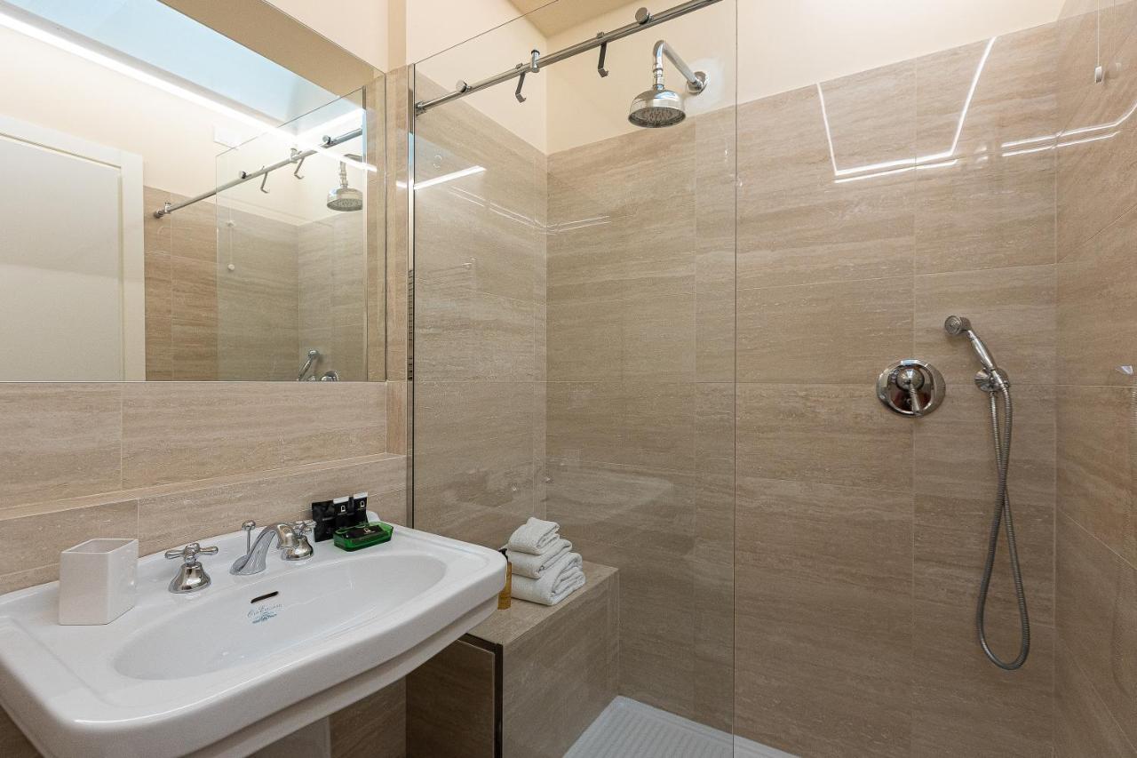רומא Spa Apartment Via Barberini מראה חיצוני תמונה