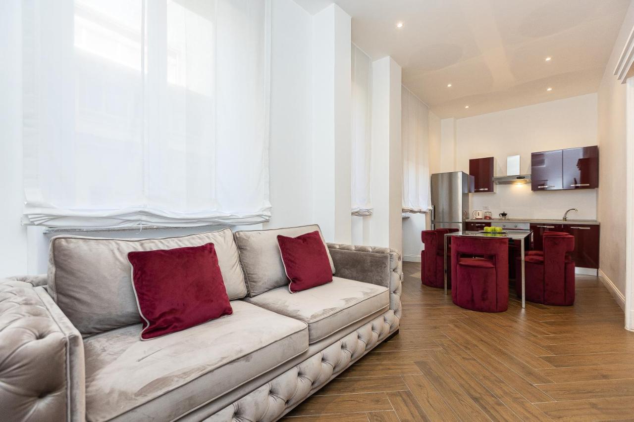רומא Spa Apartment Via Barberini מראה חיצוני תמונה